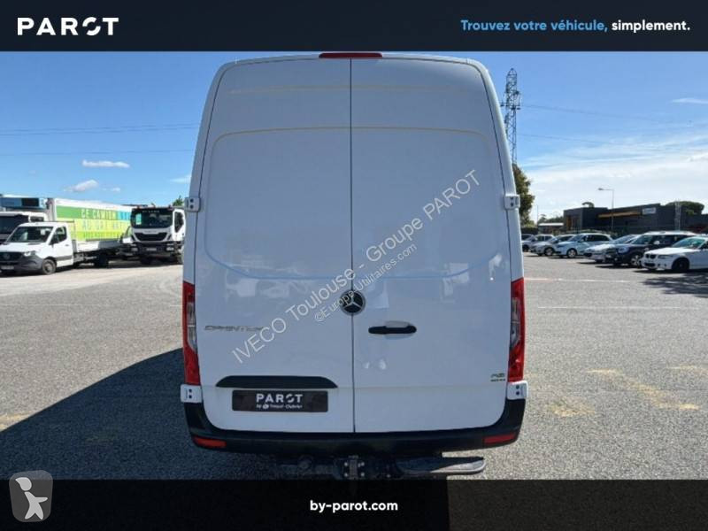 Véhicule utilitaire Mercedes