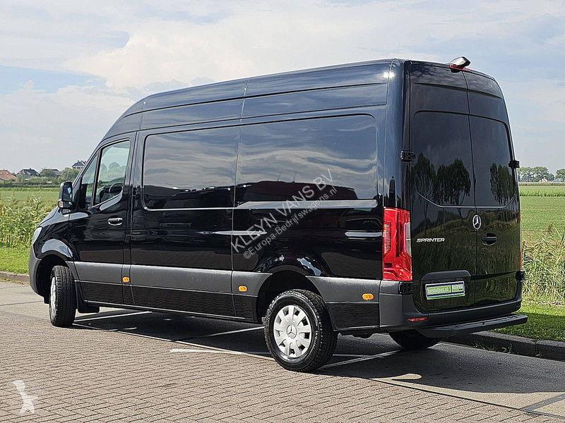 Véhicule utilitaire Mercedes 317 L2H2 Mbux Navi AC