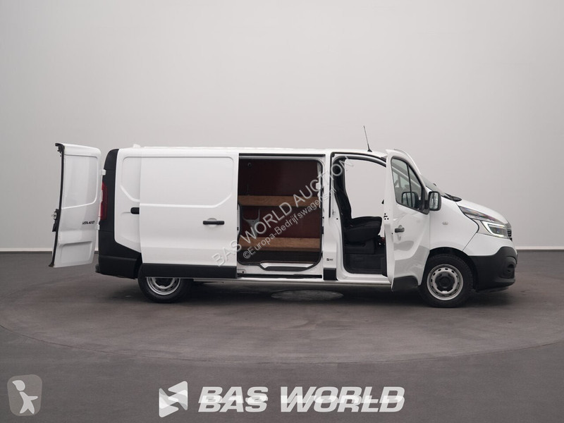 Veículo utilitário Renault 145pk