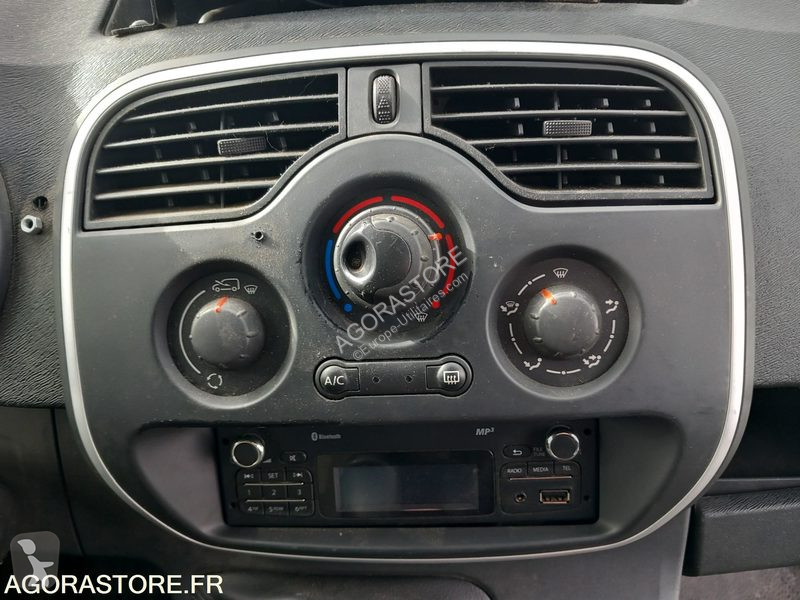 Véhicule utilitaire Renault KANGOO