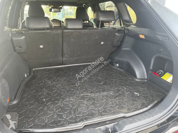 Véhicule utilitaire Toyota RAV4
