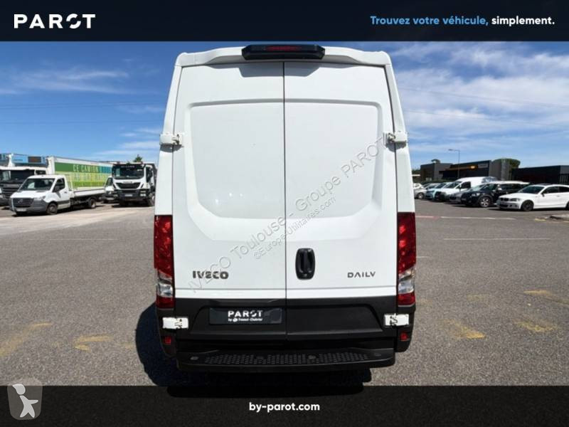 Véhicule utilitaire Iveco