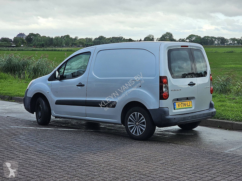 Лекотоварен автомобил Peugeot 1.6 MARGE L1...