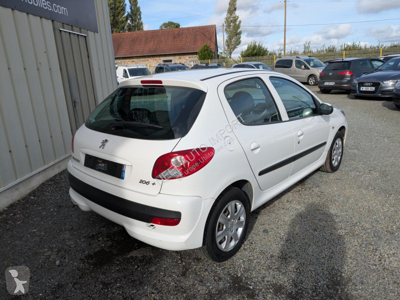 Furgoneta Peugeot 206 + 1.4i 75CH Trendy