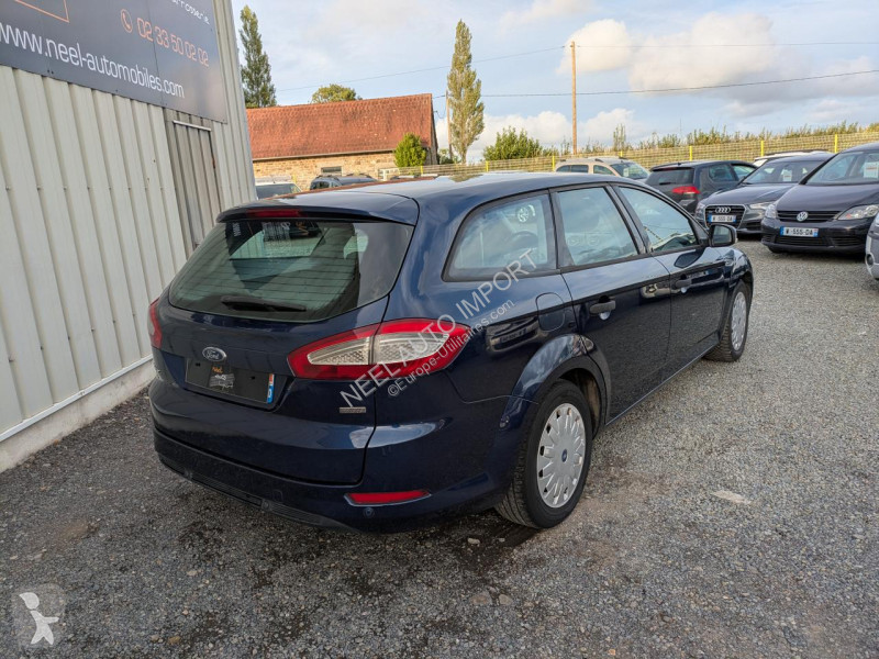 Véhicule utilitaire Ford Mondéo SW 1.5 TDCI...