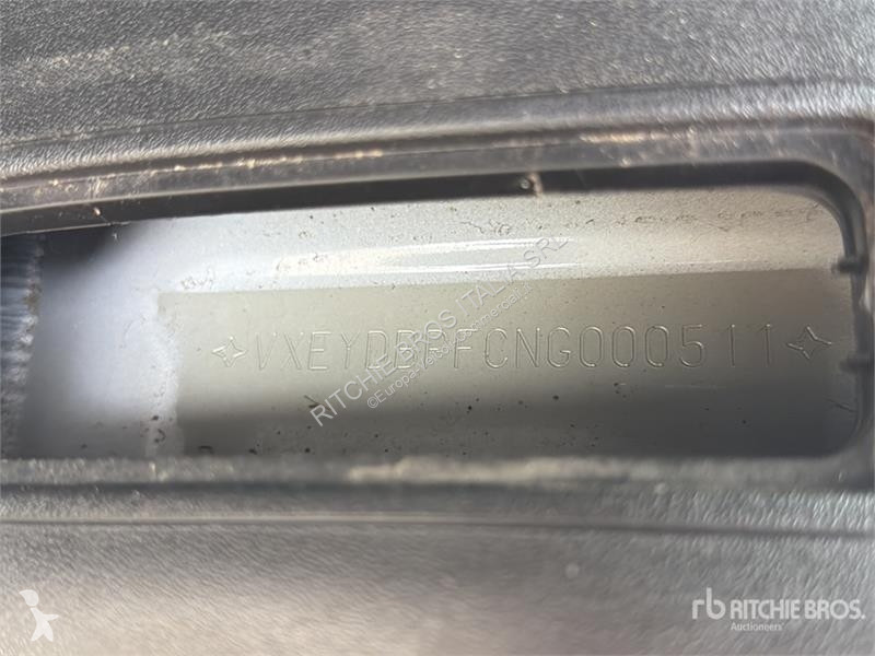 Véhicule utilitaire Opel 2.2