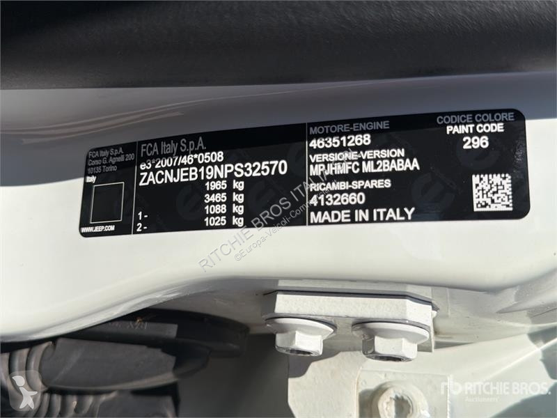 Лекотоварен автомобил Jeep 1.3
