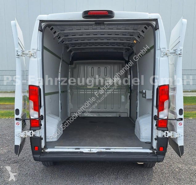 Véhicule utilitaire Peugeot Kasten Hoch*335...
