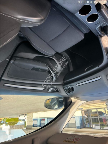Véhicule utilitaire Renault MEGANE