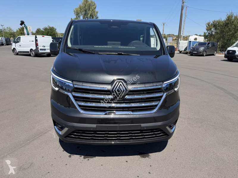 Véhicule utilitaire Renault TRAFIC L1H1 EXTRA...
