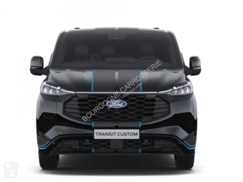 Véhicule utilitaire Ford TRANSIT CUSTOM 2.5...