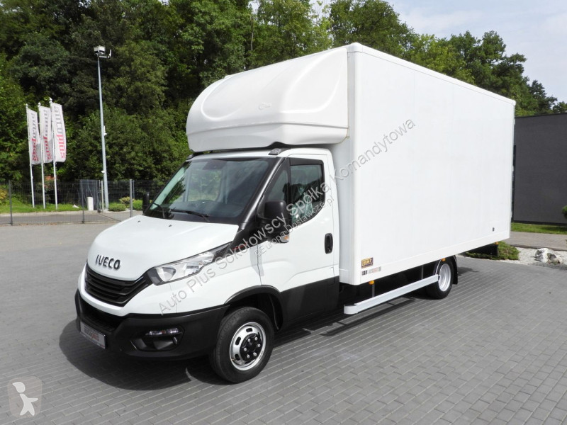 Лекотоварен автомобил Iveco 35C16 DAILY
