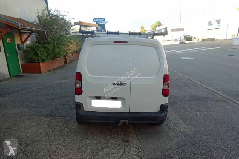 Véhicule utilitaire Peugeot PARTNER 1,5 HDI 100