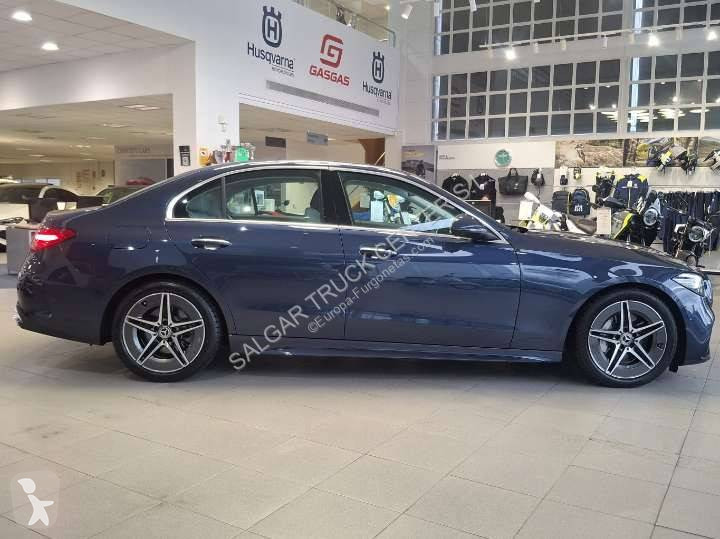 Furgoneta Mercedes