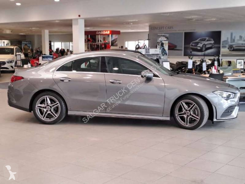 Furgoneta Mercedes
