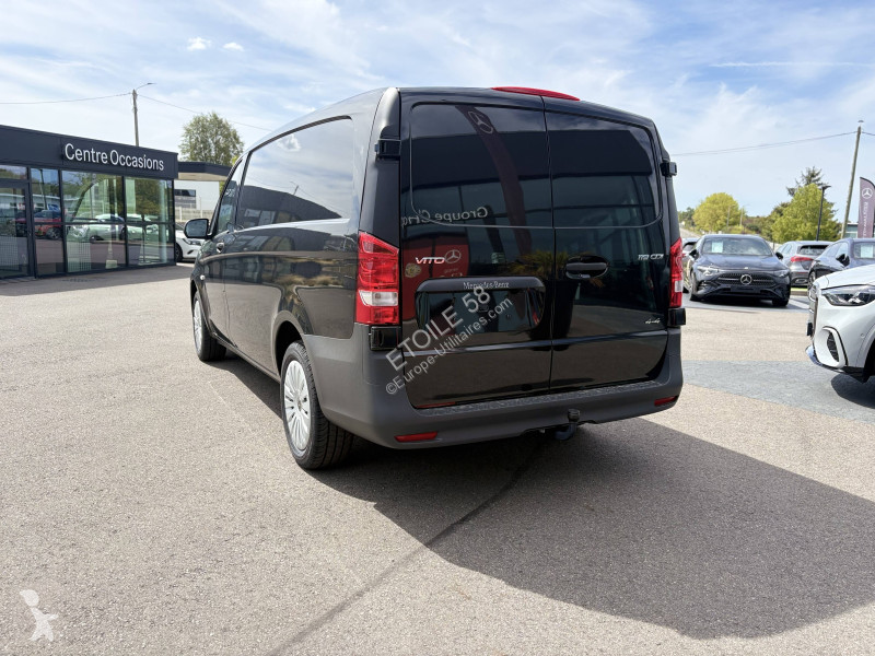 Комерційні автомобілі Mercedes VITO FOURGON 119...