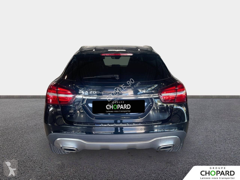 Лекотоварен автомобил Mercedes GLA 200 d 7-G...
