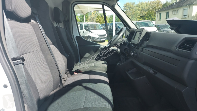 Veículo utilitário Renault MASTER III FG F3300...