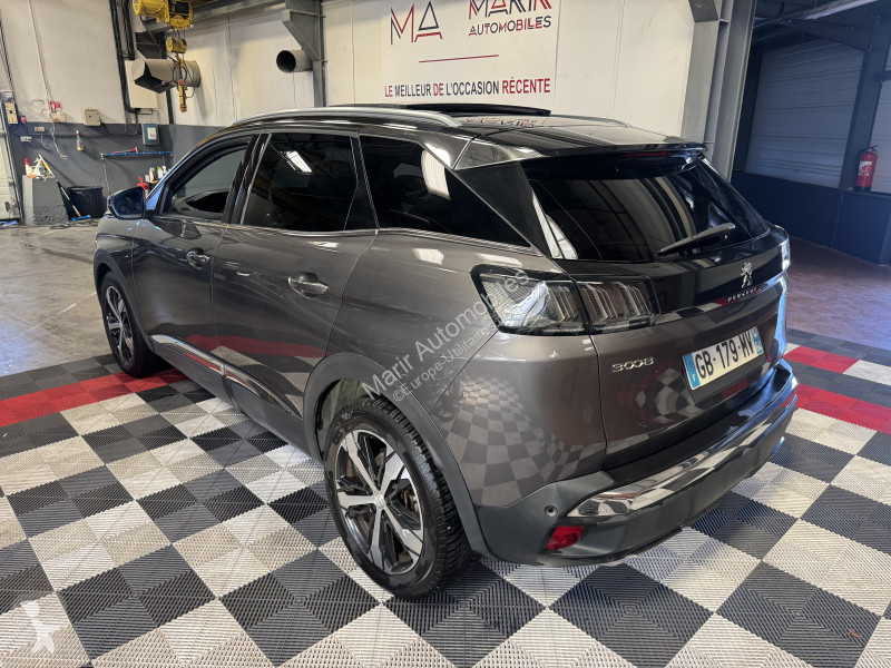 Лекотоварен автомобил Peugeot