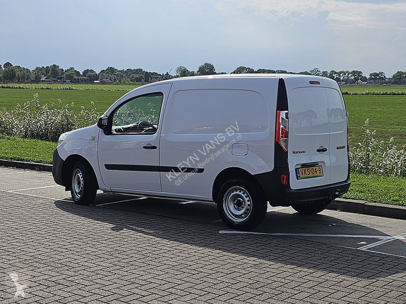 Лекотоварен автомобил Renault 1.5 Airco NAP Euro6!