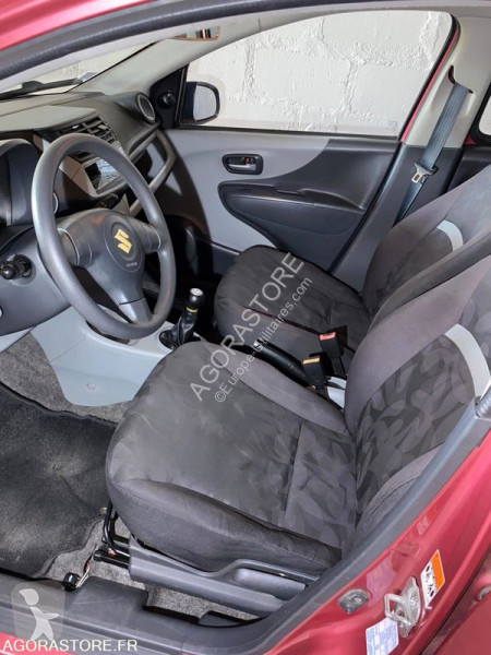 Лекотоварен автомобил Suzuki ALTO