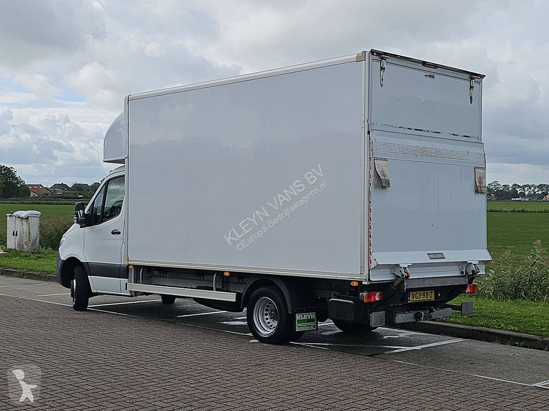 Furgoneta Mercedes 516 trekhaak 3500kg EUR6