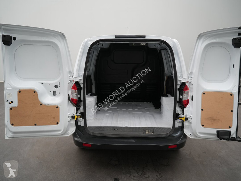 Furgoneta Ford Courier