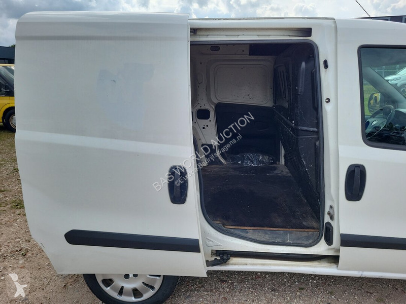 Лекотоварен автомобил Fiat 90pk