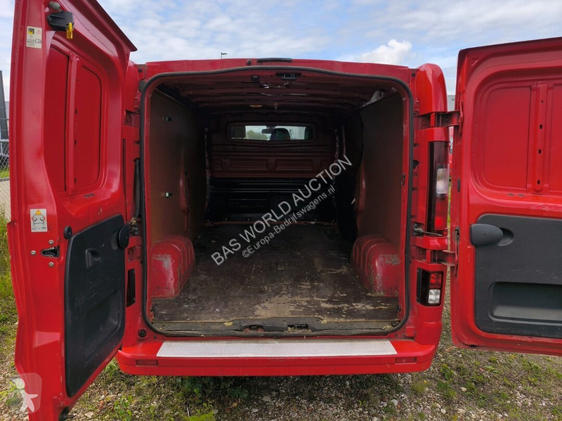 Лекотоварен автомобил Opel 120PK