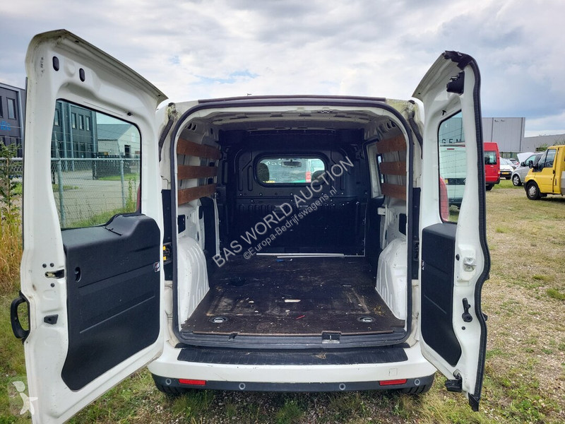 Furgoneta Opel 95pk