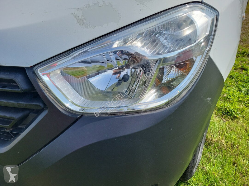 Furgoneta Dacia 75PK