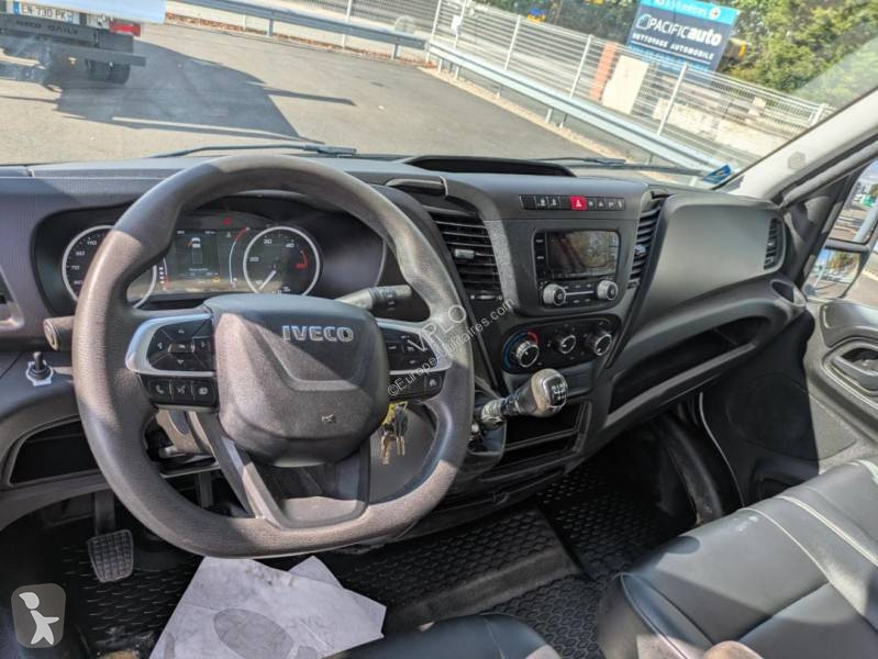 عربة نفعية Iveco 35C14