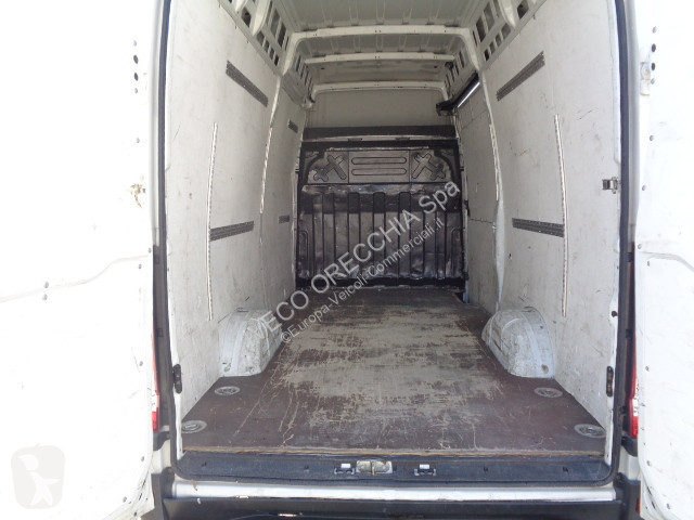 Furgoneta Iveco DAILY 35S16 - 3520 - C.A.