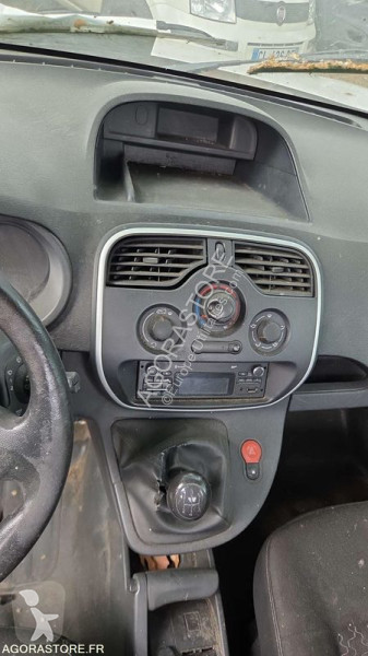 Лекотоварен автомобил Renault KANGOO