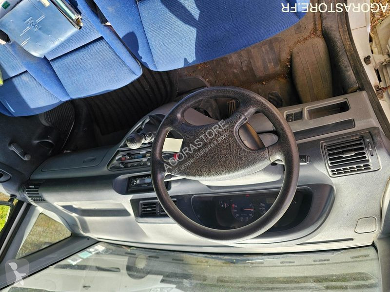 Лекотоварен автомобил Peugeot
