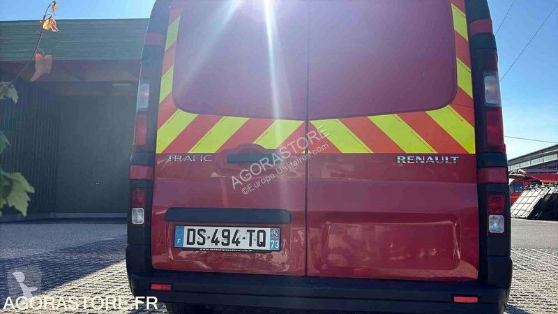 Лекотоварен автомобил Renault TRAFIC