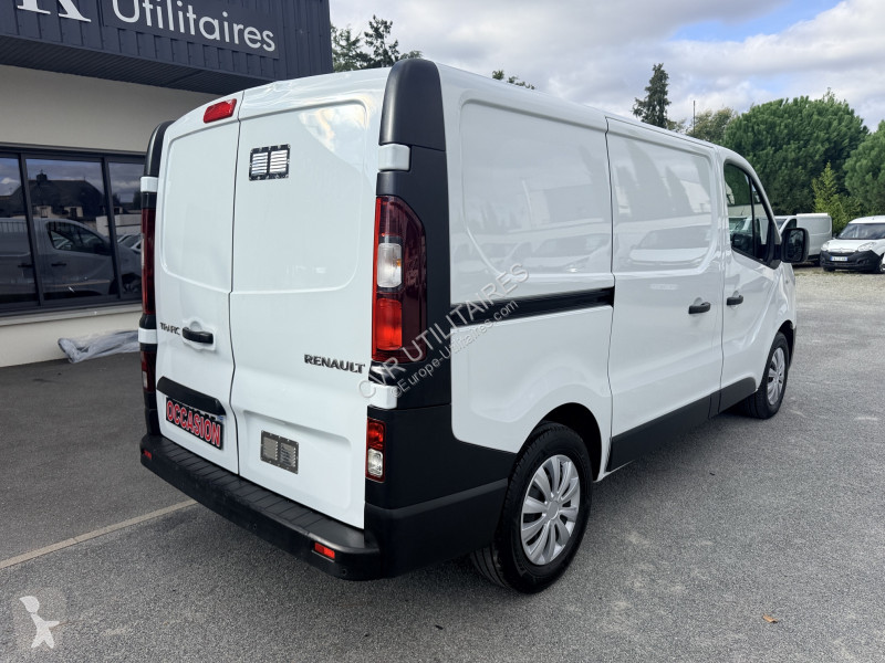 Furgoneta Renault TRAFIC III FG L1H1 1200 2.0...