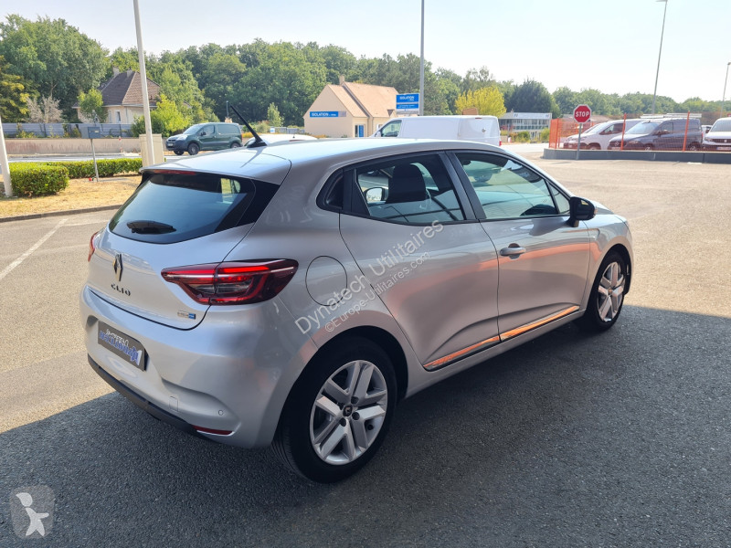 Furgoneta Renault CLIO V REVERSIBLE 1.6 E-TECH...