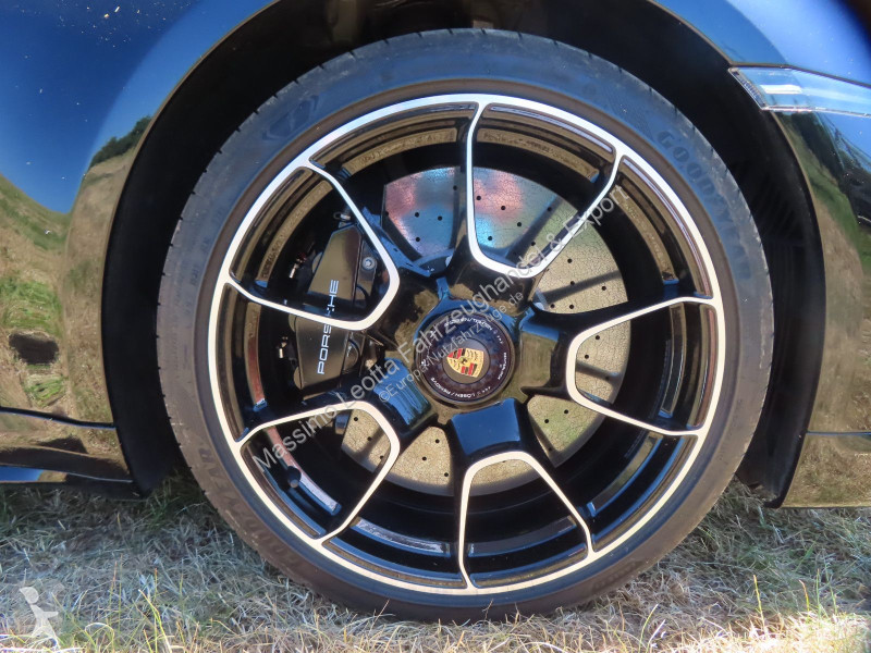 Лекотоварен автомобил Porsche 992 Turbo S...