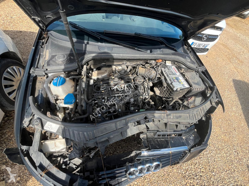 Лекотоварен автомобил Audi II Sportback 2.0 TDi...