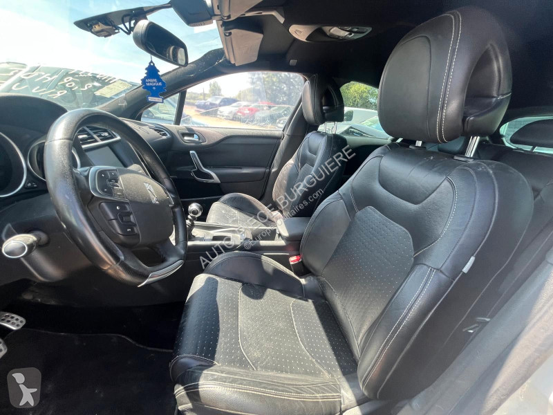 Лекотоварен автомобил Citroën DS 4 2.0 HDi 160...