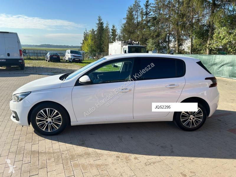 Лекотоварен автомобил Peugeot 308