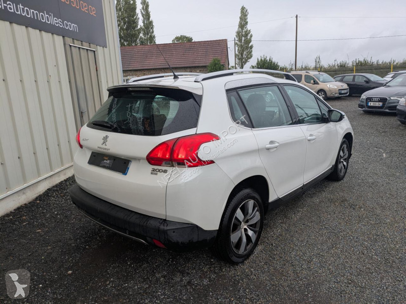 Лекотоварен автомобил Peugeot