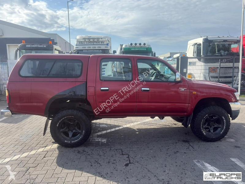 Furgoneta Toyota Manual - 2.5Ltr - 4x4 Hilux