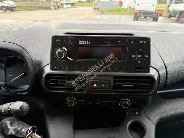 Furgoneta Renault BERLINGO Combi M HDI 100