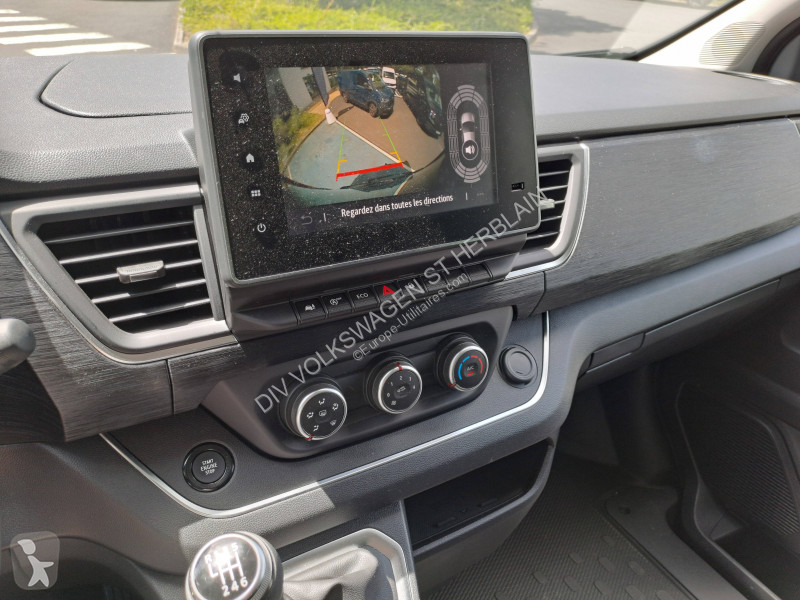 Furgoneta Nissan Primastar Combi L1H1 3.0t 2.0...