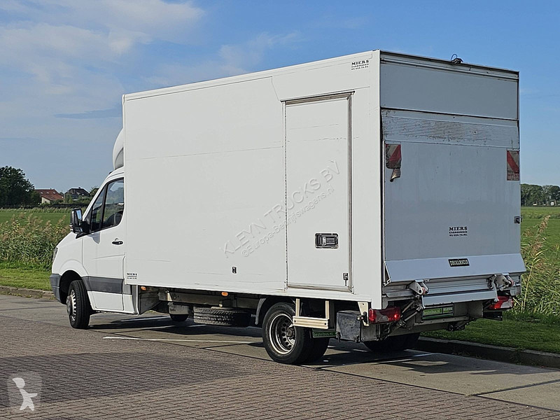 Furgoneta Mercedes 516 zijdeur klep EURO5