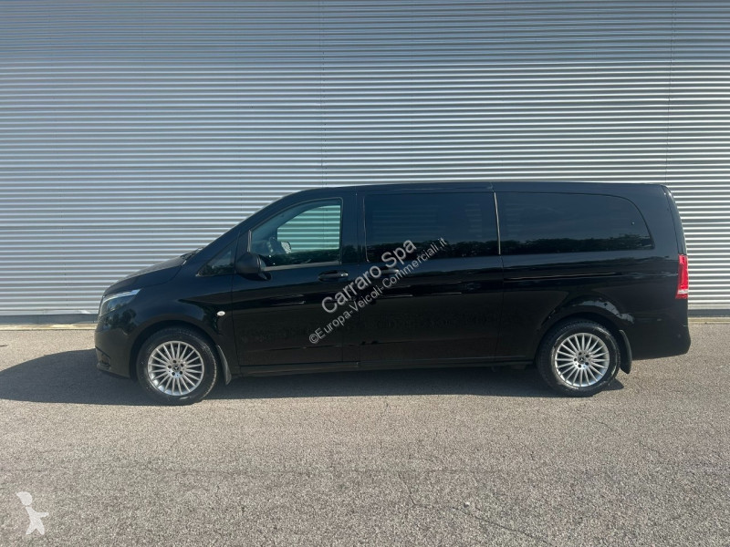 Bedrijfswagen Mercedes III