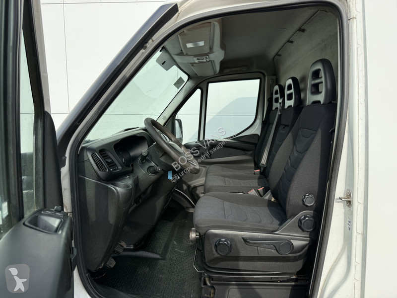 Furgoneta Iveco 35S14 2.3 352 L2H2 Airco Cruise...