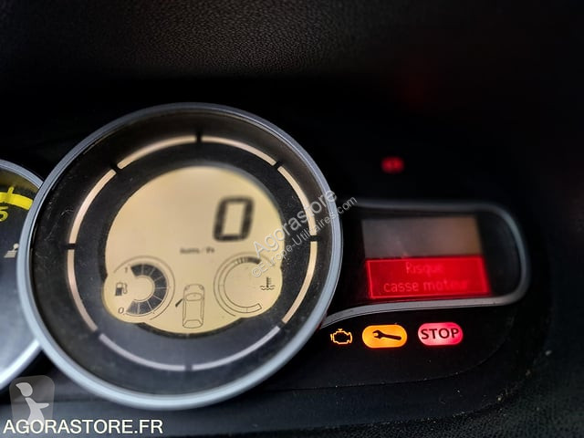 Коммерческий автомобиль